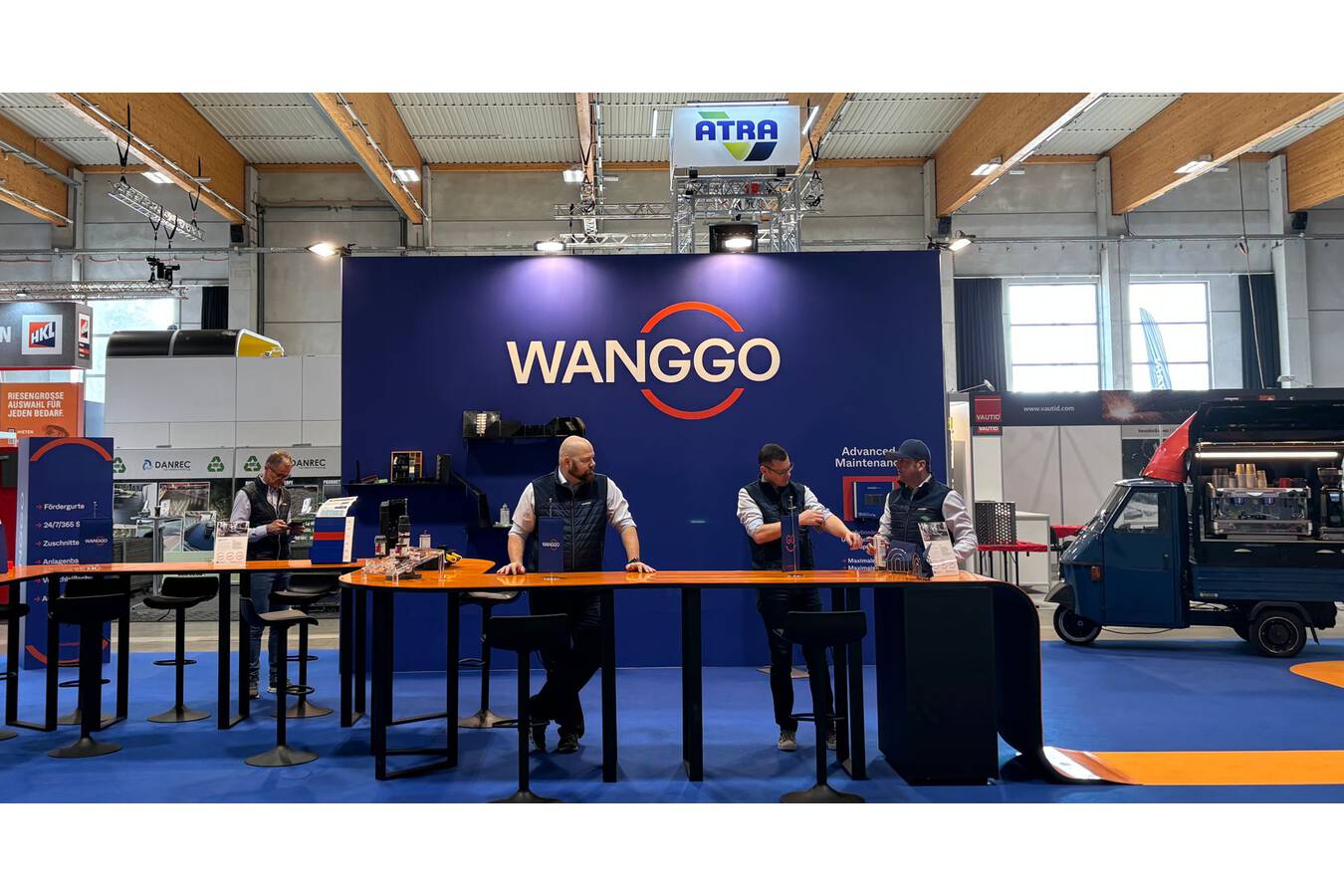 ScrapeTec & Wanggo Gummitechnik auf der MAWEV Show in St.Pölten Hohe Besucherzahlen und hohes Interesse am Stand von Wanggo Gummitechnik
