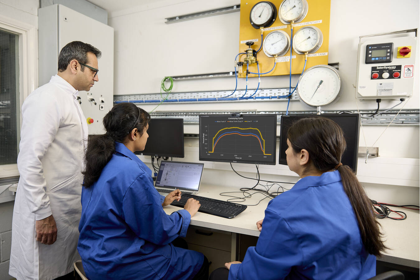 16-19 March: Bulk Materials Handling Workshop Week Join our series of workshops to gain first-hand experience of different test processes available with equipment in our on-site pilot plant